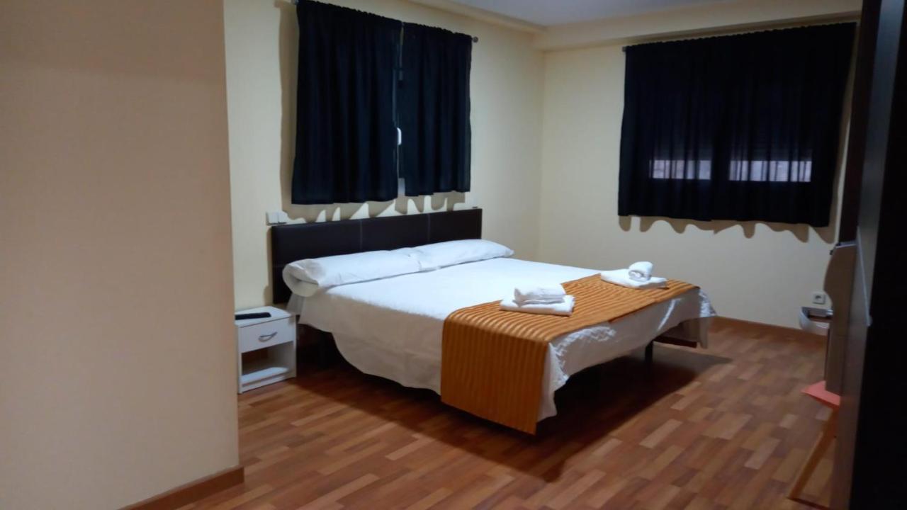 Las Olivas- Borox Aparthotel Sesena Nuevo Luaran gambar